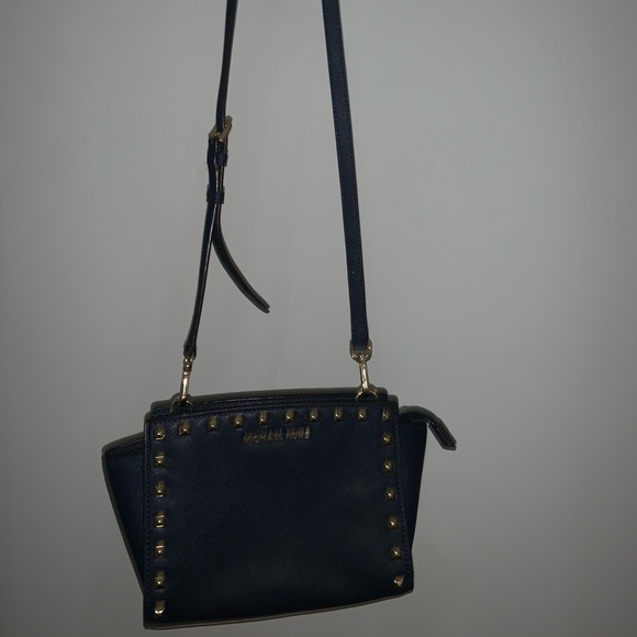 Michael Kors crossbody purse with studs - Picture 1 of 5